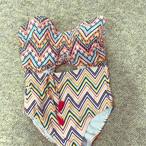 Figleaves Bathingsuit - 36G